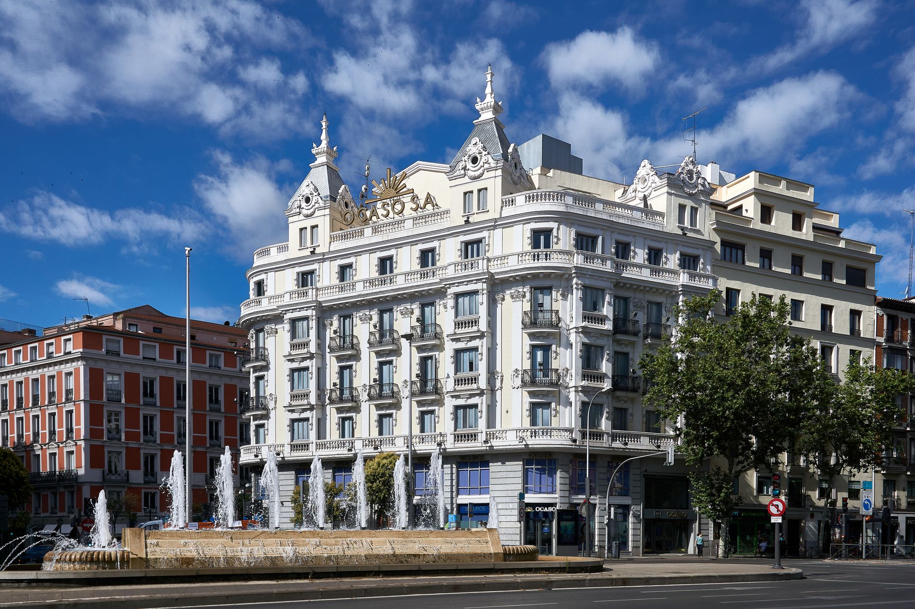 Vol aller-retour Tanger - Madrid à 388 DH avec Ryanair